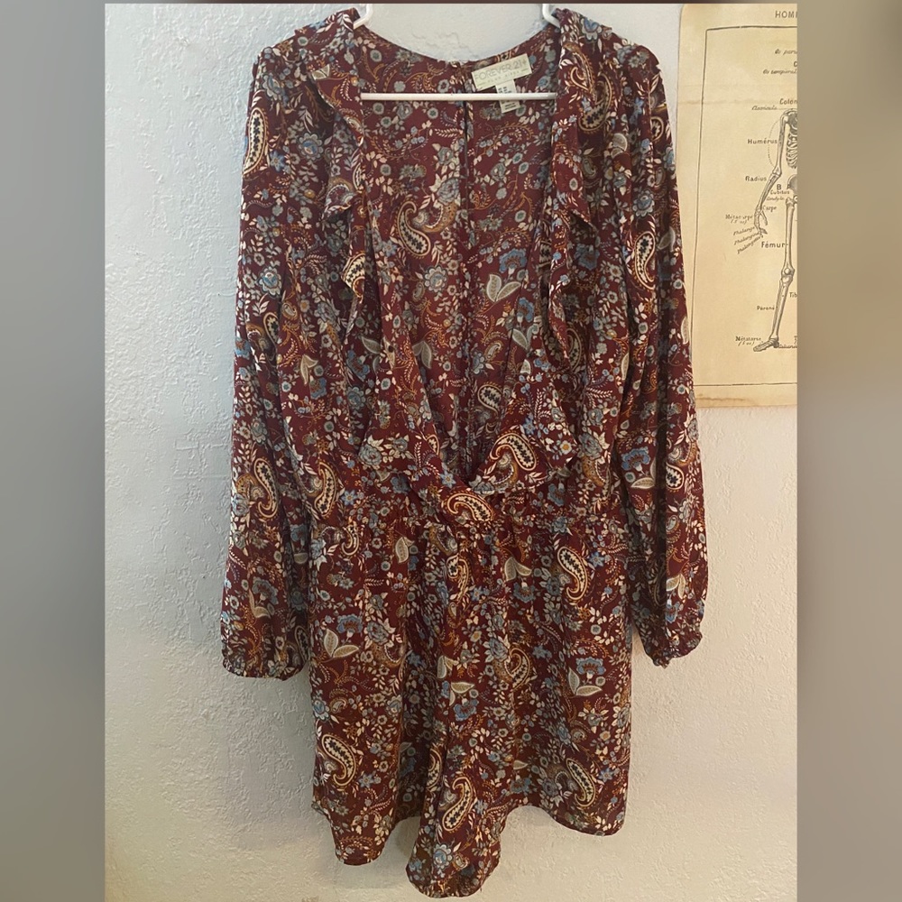 70s Purple Red long sleeve ruffled paisley romper, size 0X from Forever 21